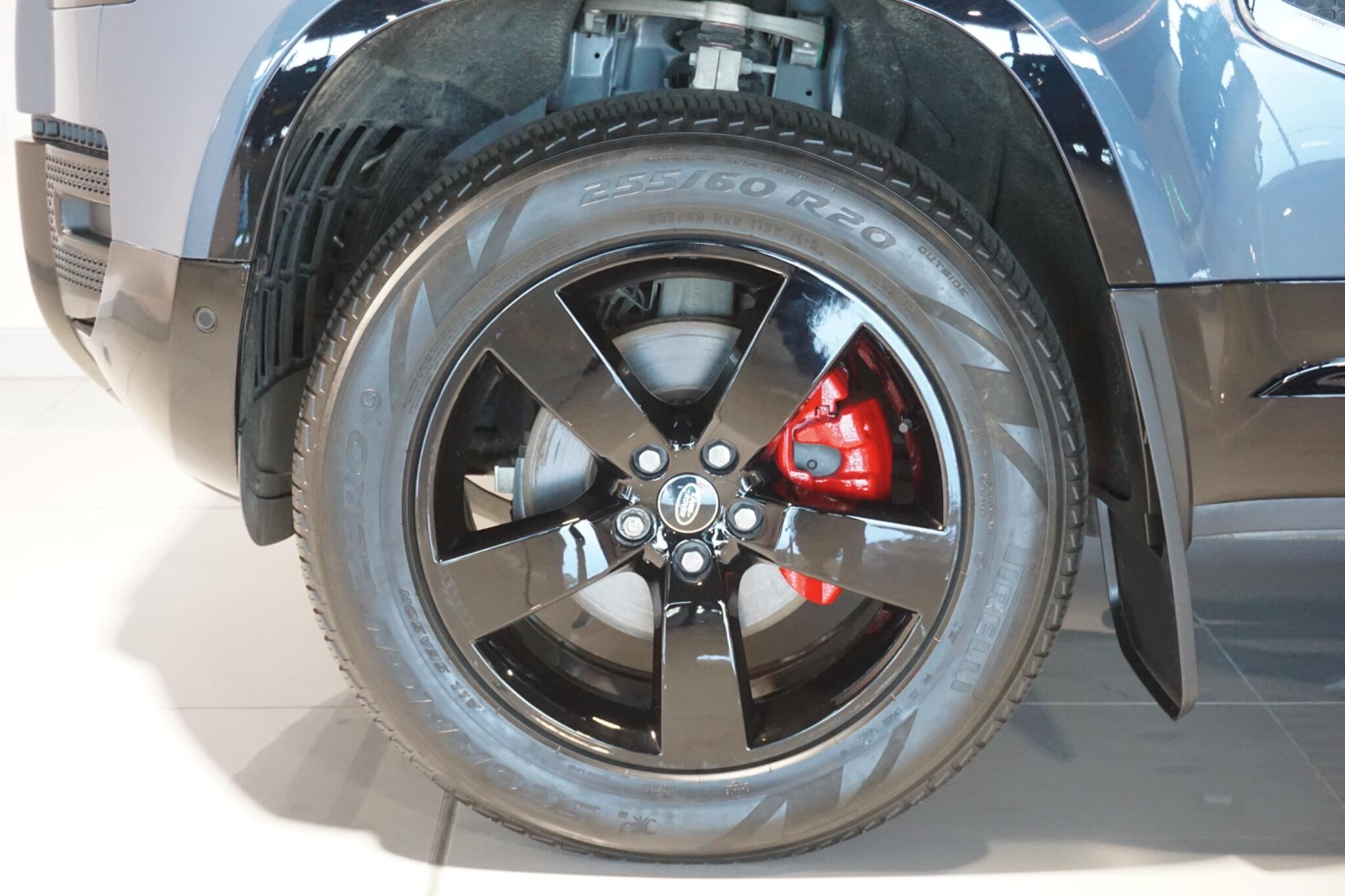 Land Rover Defender 90 3.0 D250 MHEV X-Dynamic HSE SUV 3dr Diesel Auto 4WD Euro 6 (s/s) (250 ps)